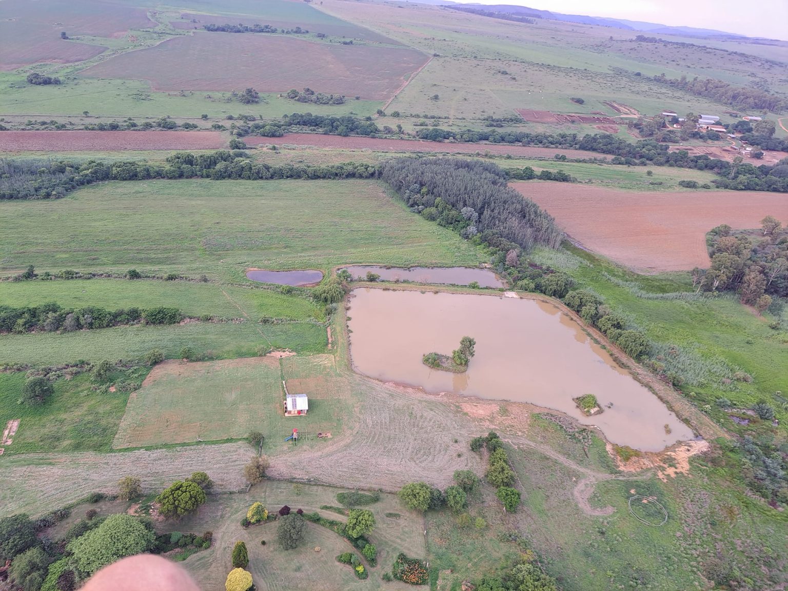 The Crooked Roof Campsite campgrounds 1536x1152