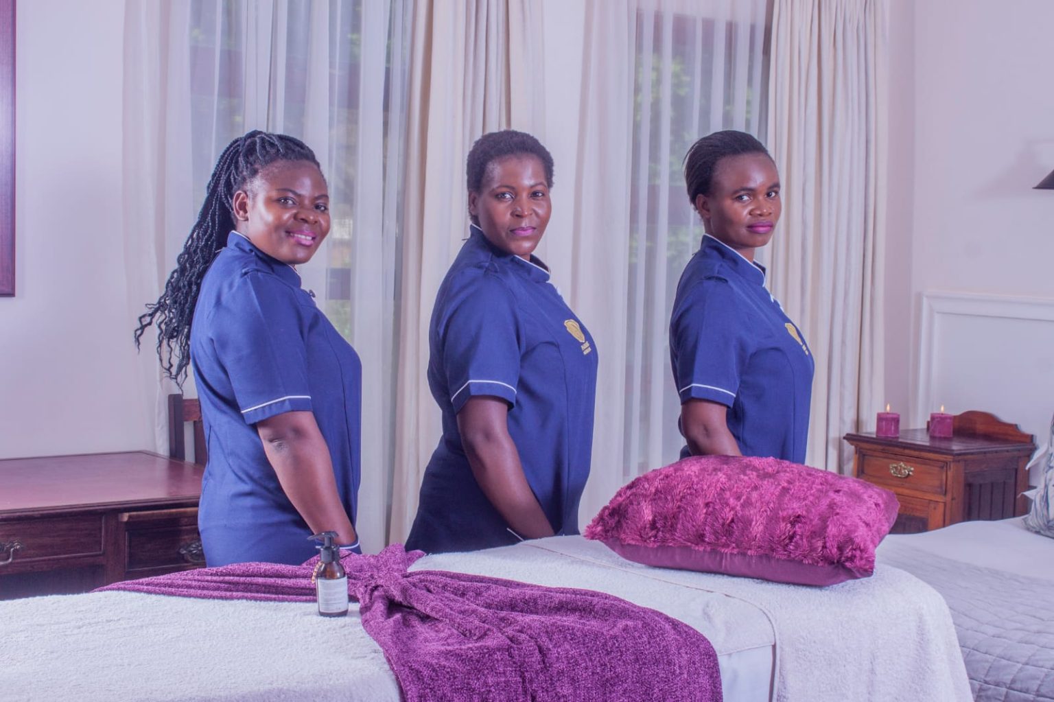 Paradise Mobile Spa Staff 1536x1023