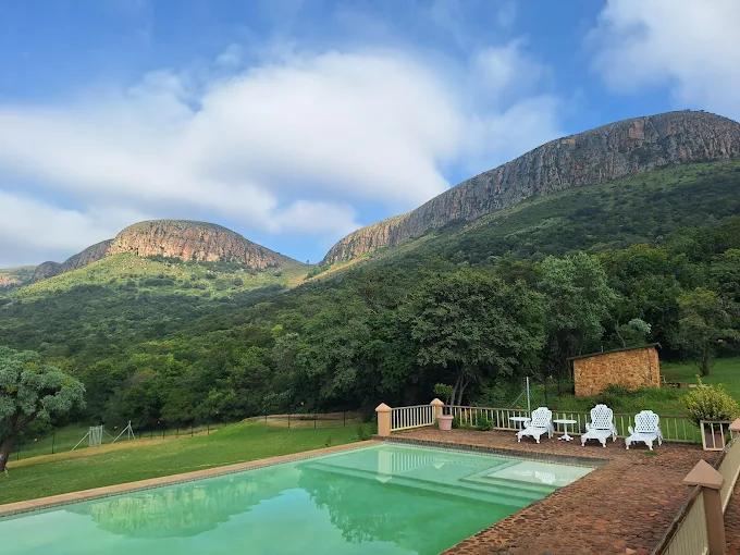 Steynshoop Valley Lodge pool