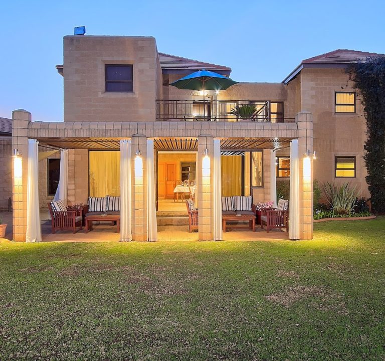 Centurion Golf Suites Boca Walk