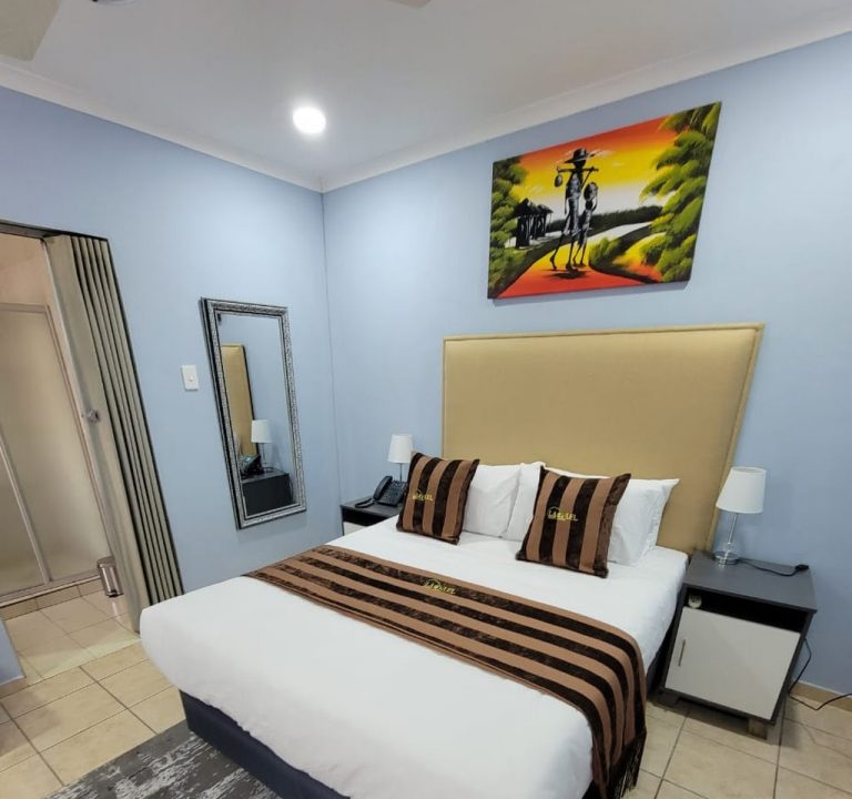 La-Nuel Guest Lodge La-Nuel Guest Lodge