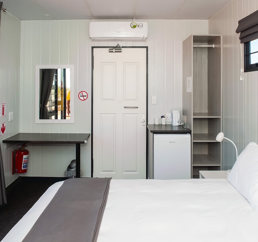 SleepOver Upington suite