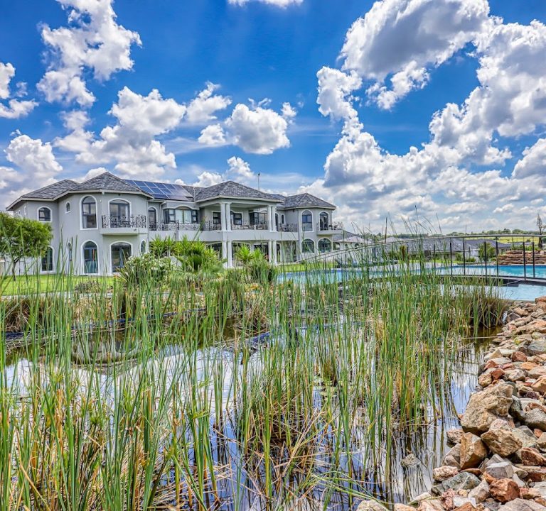 Villa Tasha Luxury Suites