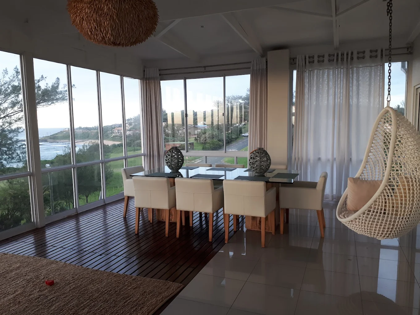 Dolphin Hideaway Dolphin Hideaway