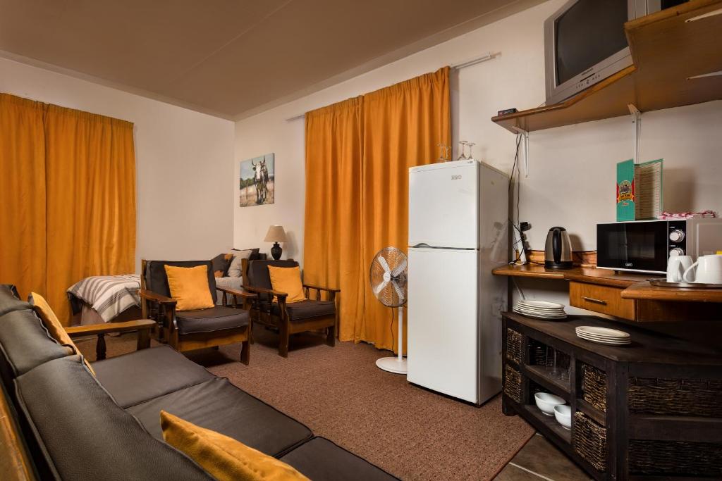 Hillside Guest House Hillside Guest House