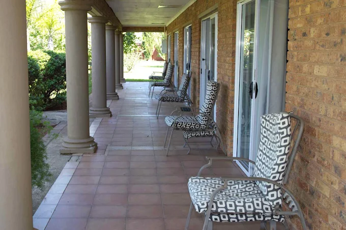 Tamarisk Guest Lodge Tamarisk Guest Lodge